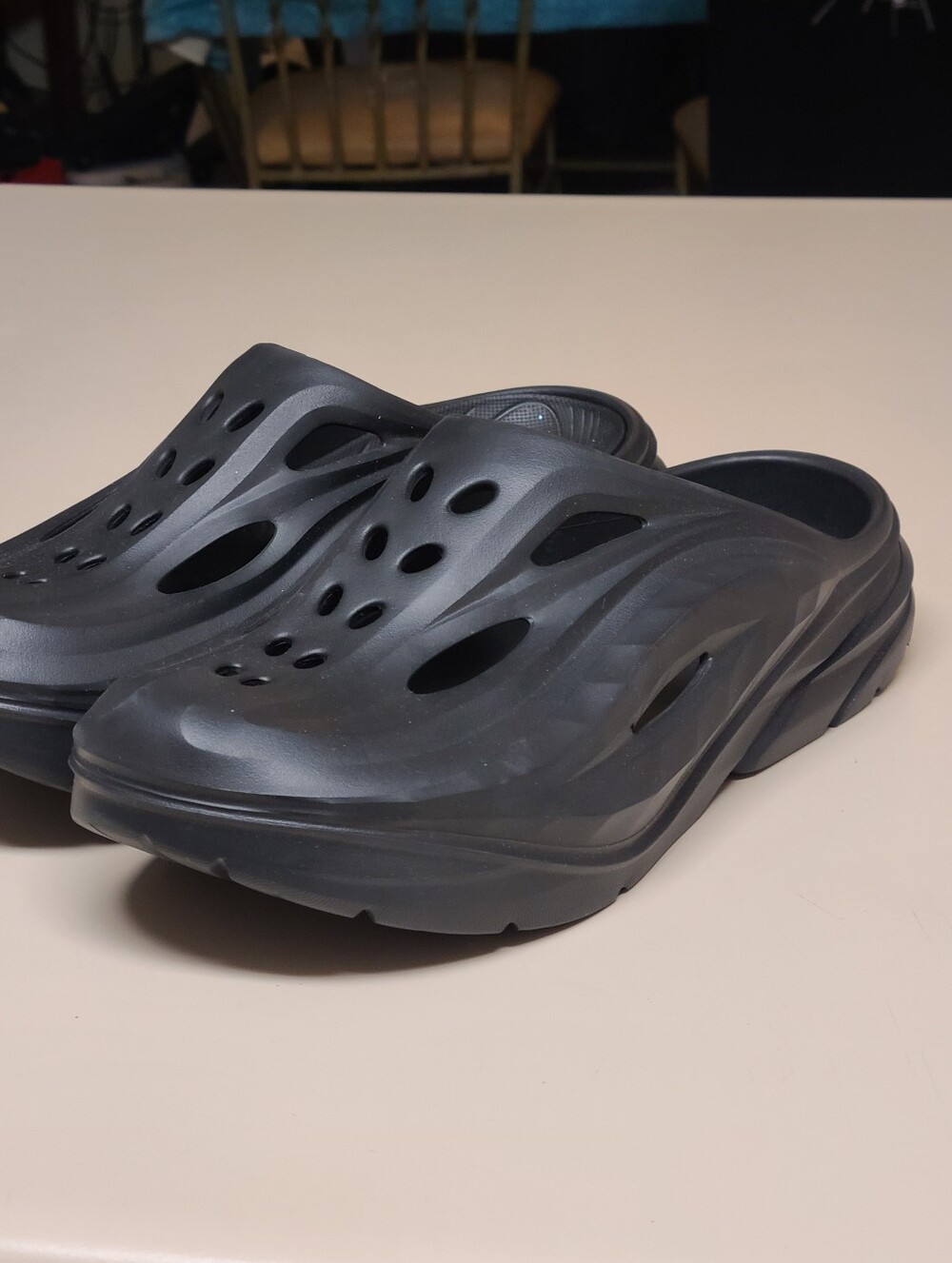 Hoka Ora Recovery mule slide size 10